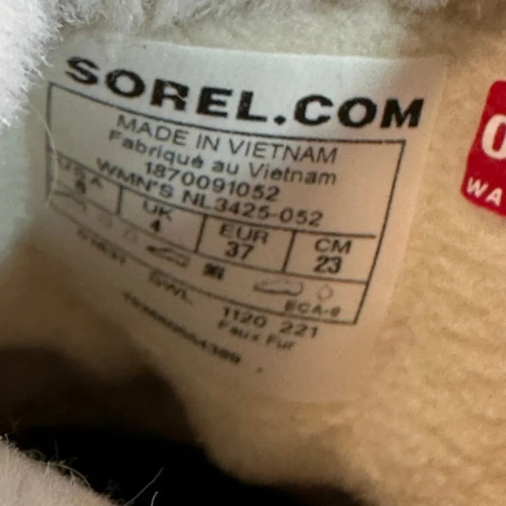 Sorel Explorer Joan Waterproof Boots Quarry Grey Faux Fur NL3425-052 Womens 6